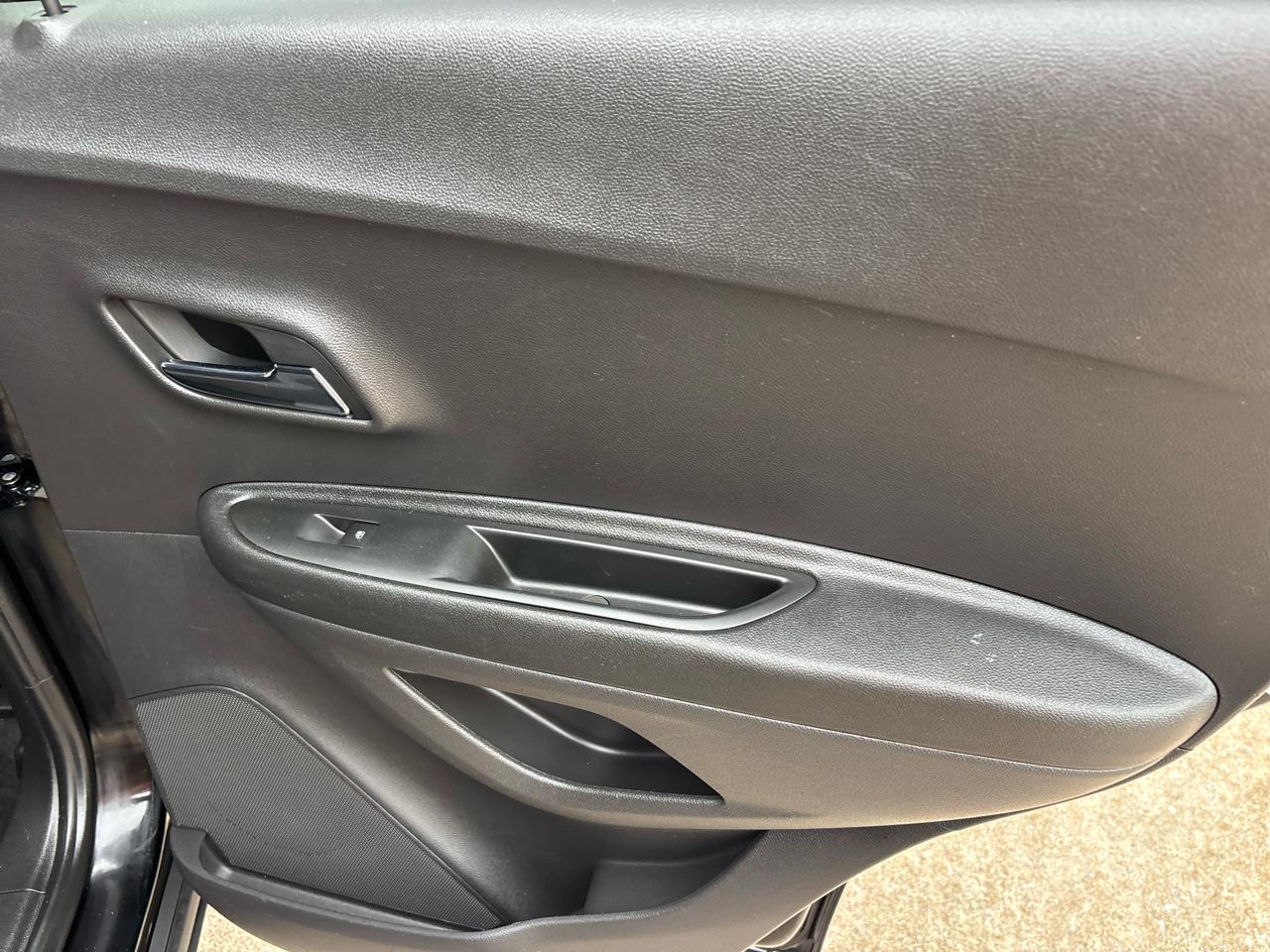 Chevrolet Trax LS FWD 2020