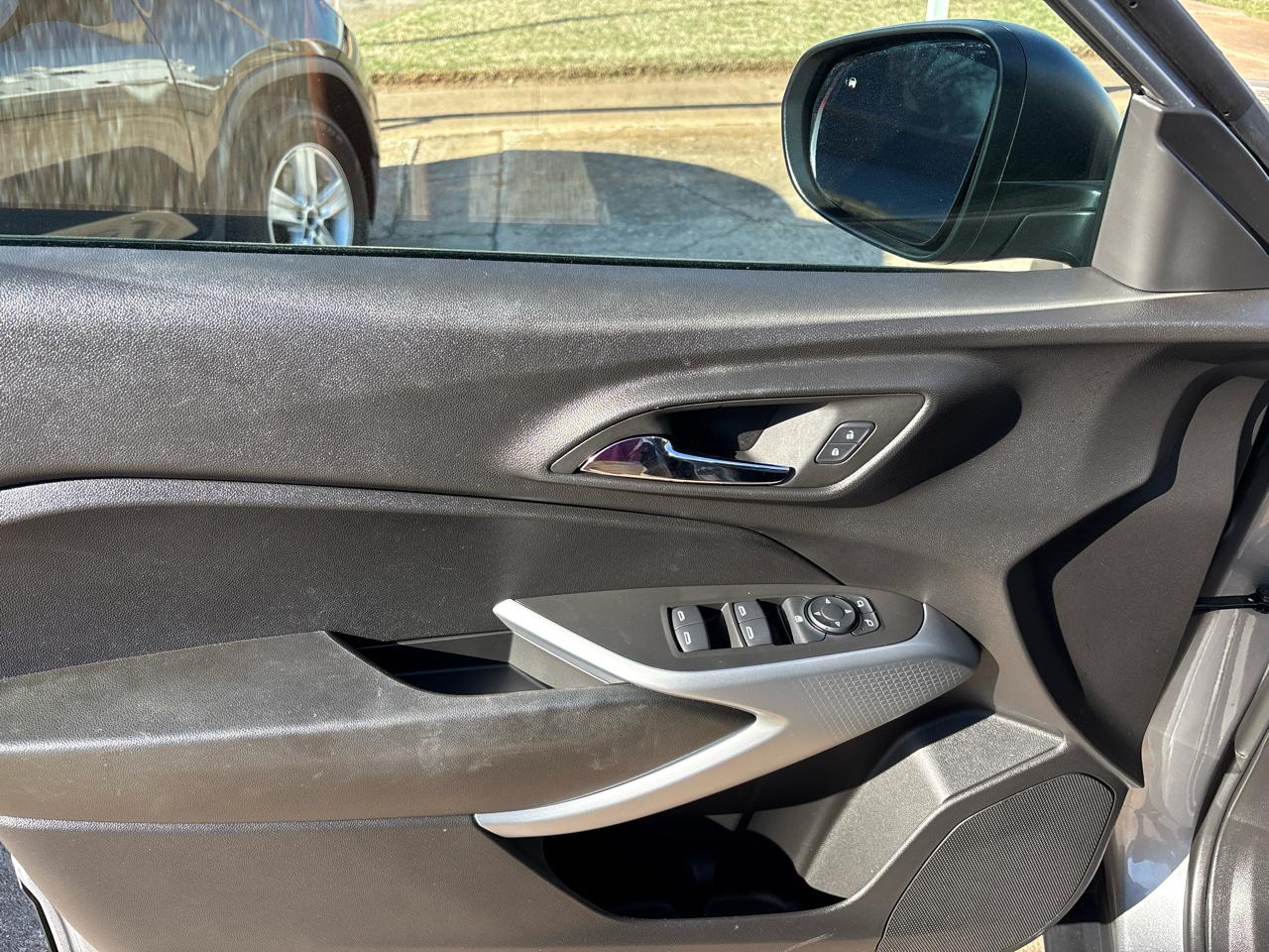 Chevrolet Trax LS 2024