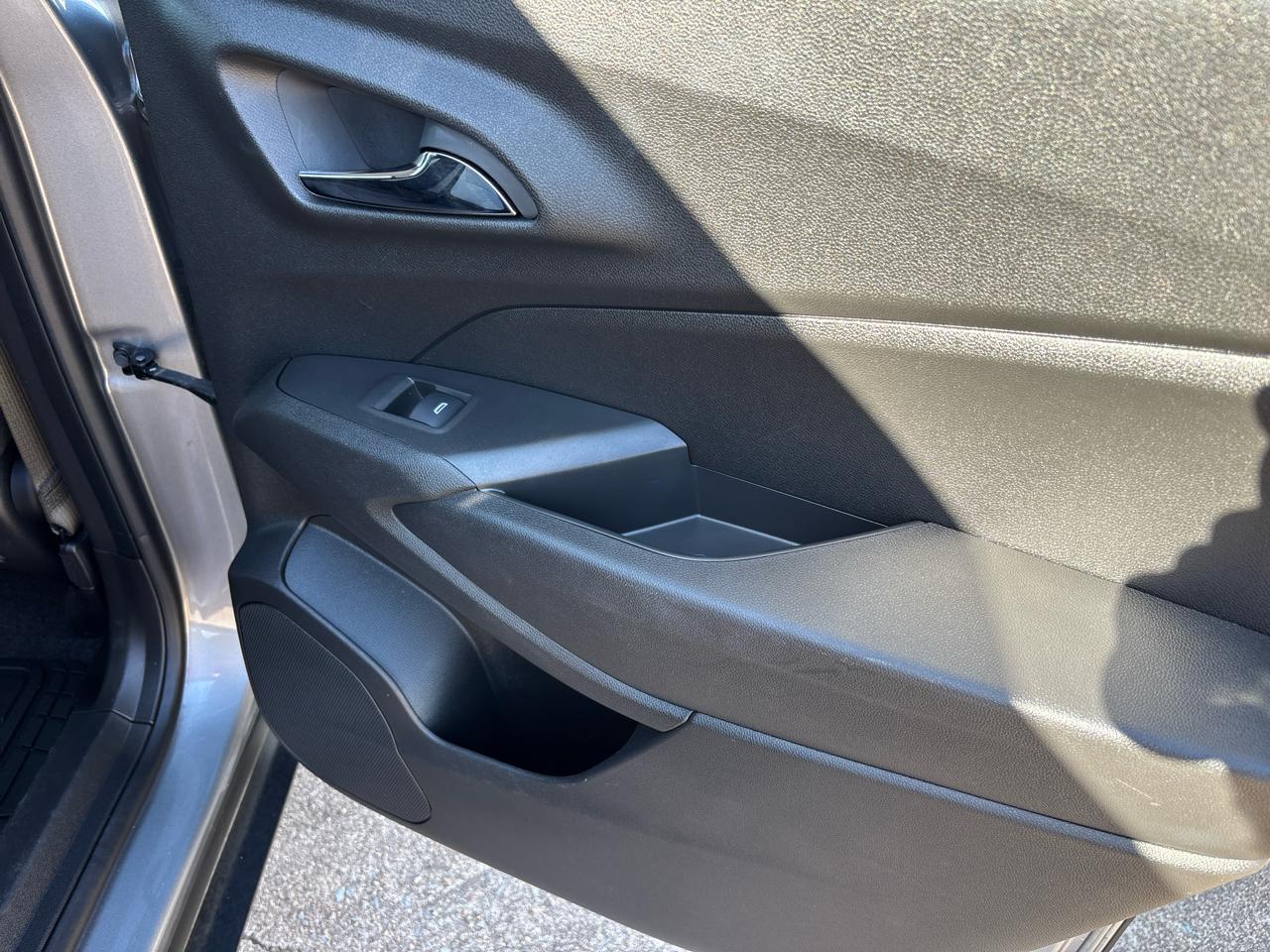 Chevrolet Trax LS 2024