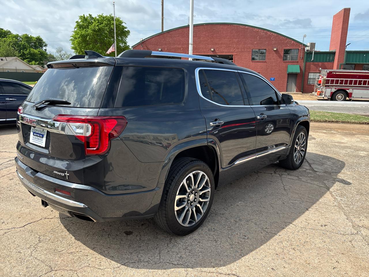 GMC Acadia Denali AWD 2022