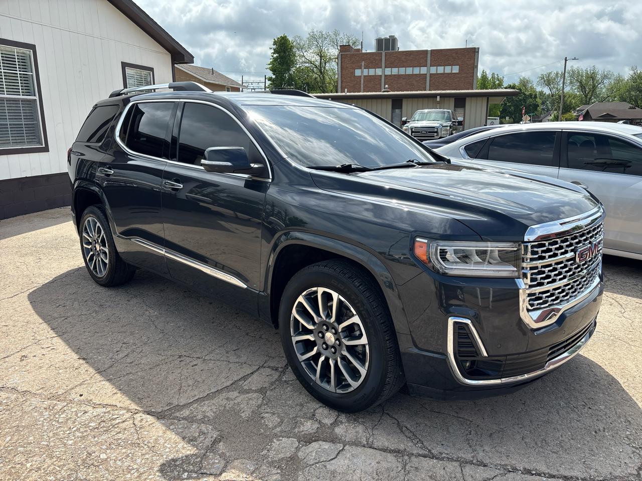 GMC Acadia Denali AWD 2022