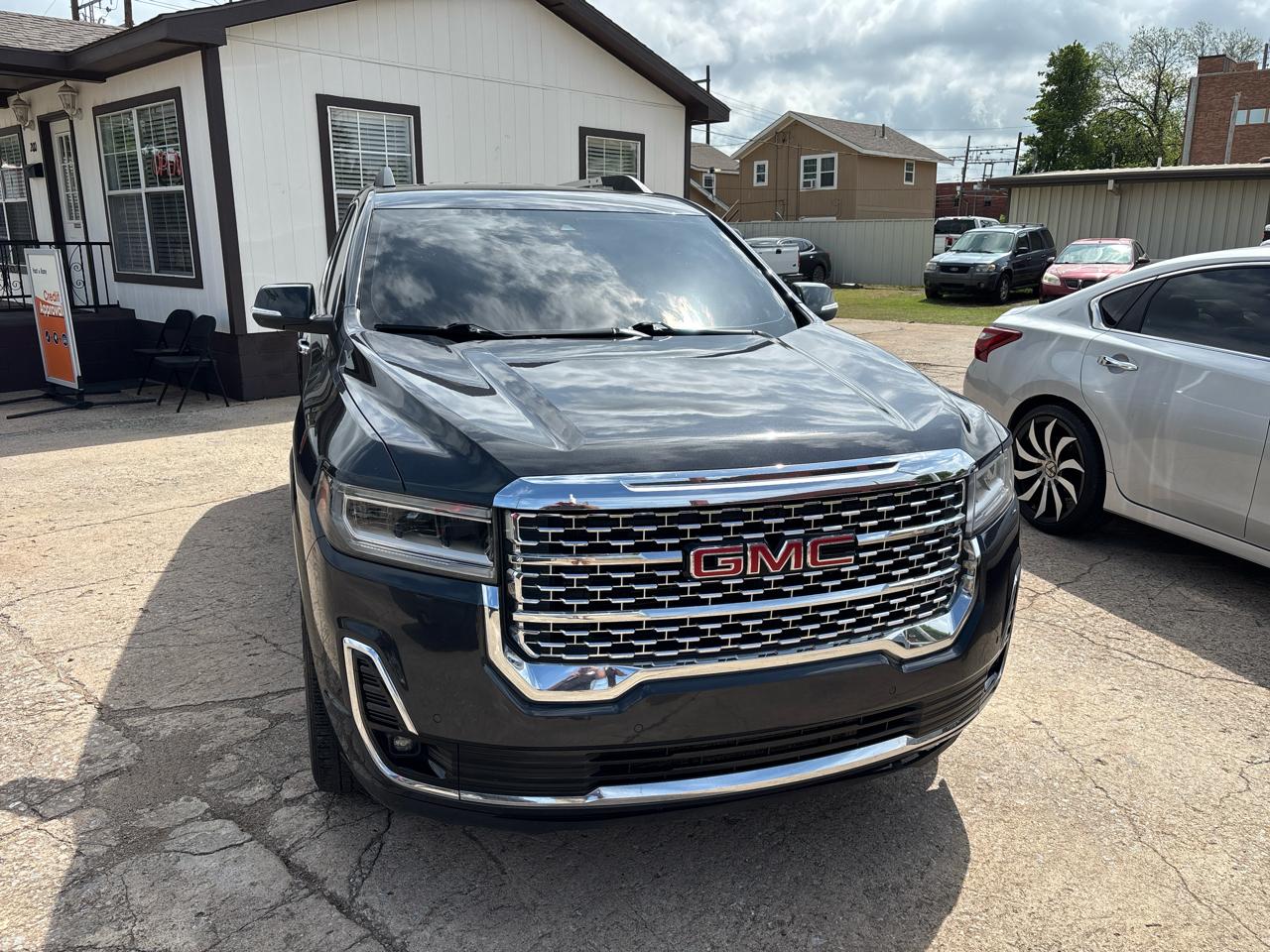 GMC Acadia Denali AWD 2022