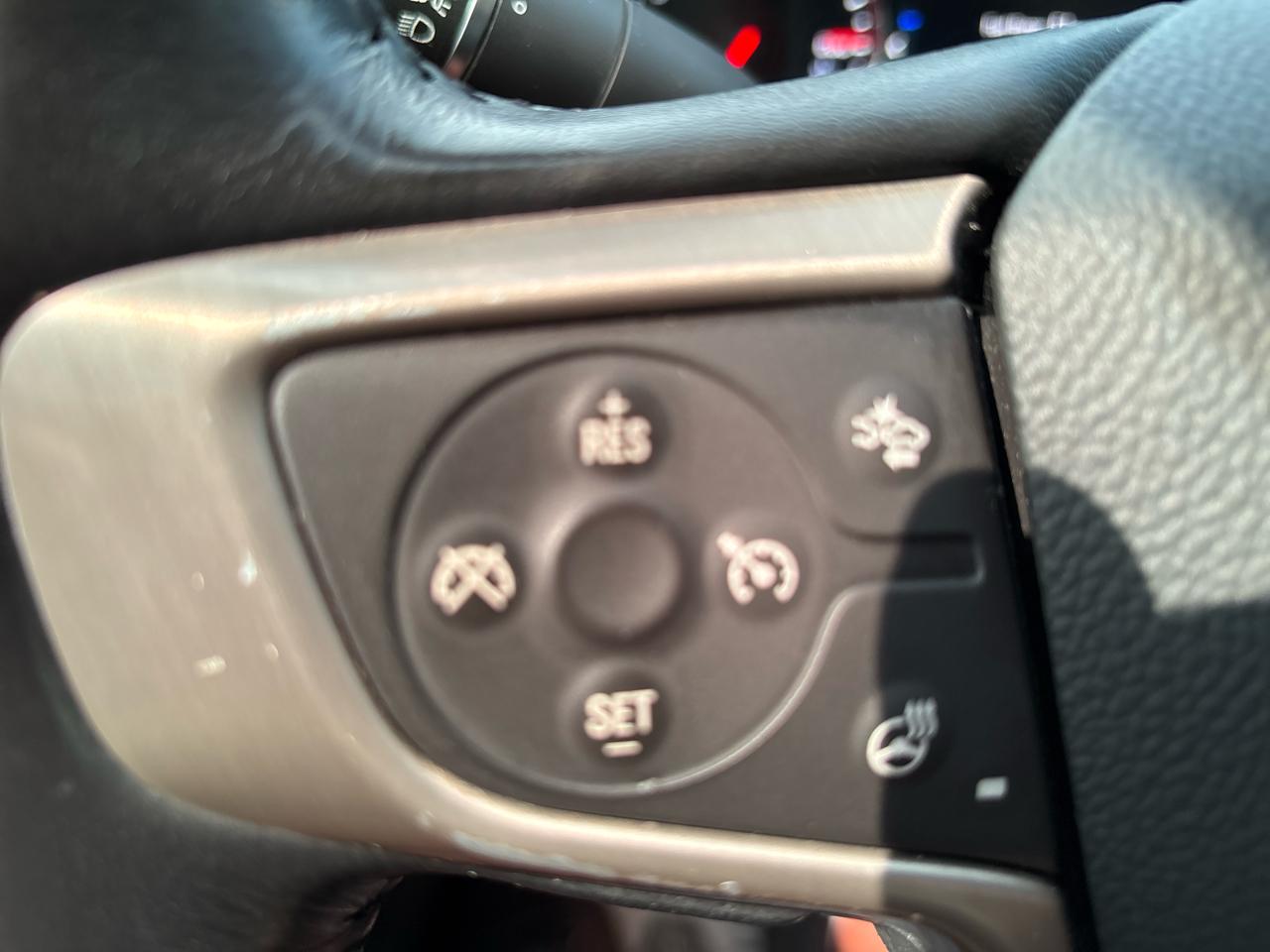 GMC Acadia Denali AWD 2022