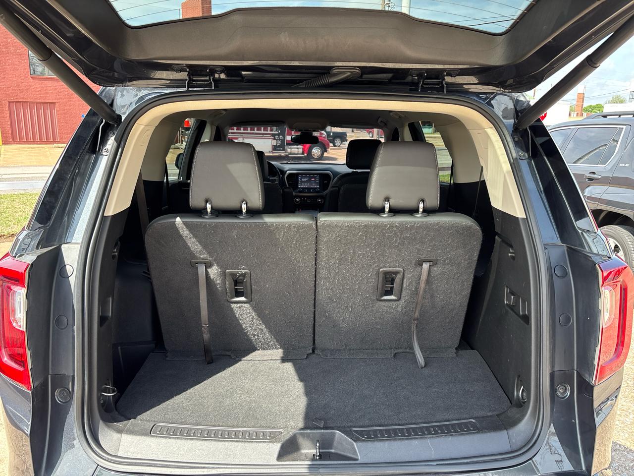 GMC Acadia Denali AWD 2022