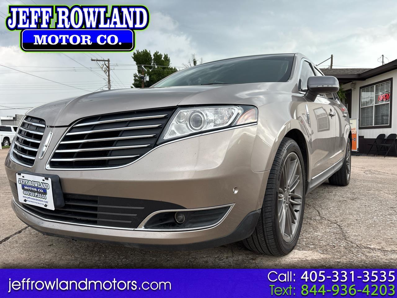 2019 Lincoln MKT 3.5 AWD's photo