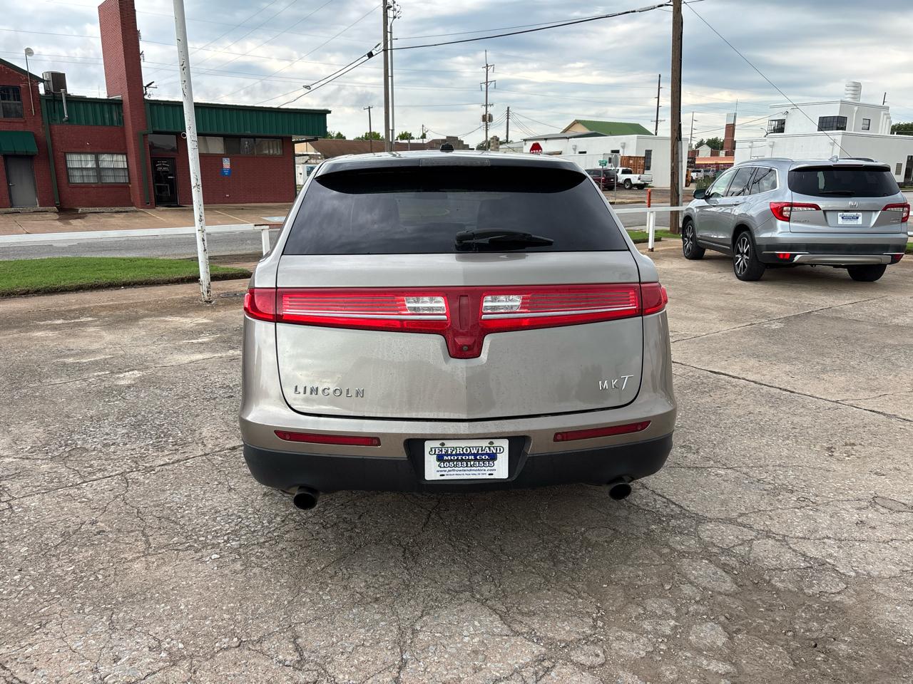 Lincoln MKT Reserve 2019
