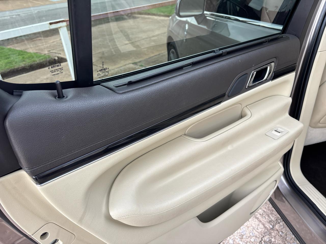 Lincoln MKT Reserve 2019