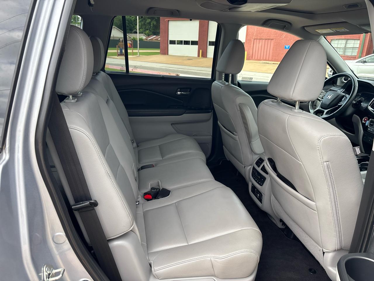 Honda Pilot Touring 4WD 2019