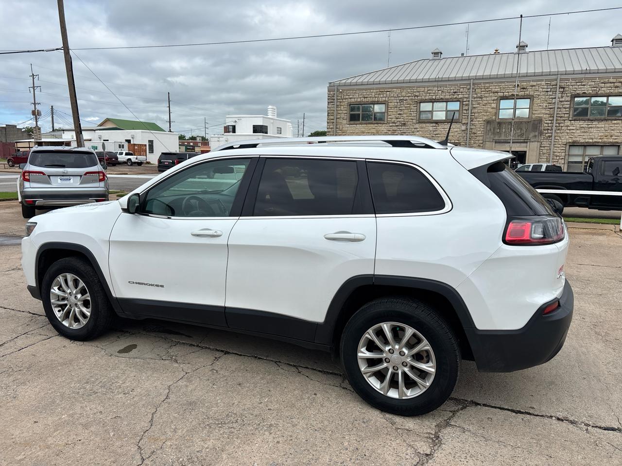 Jeep Cherokee Latitude 4WD 2019