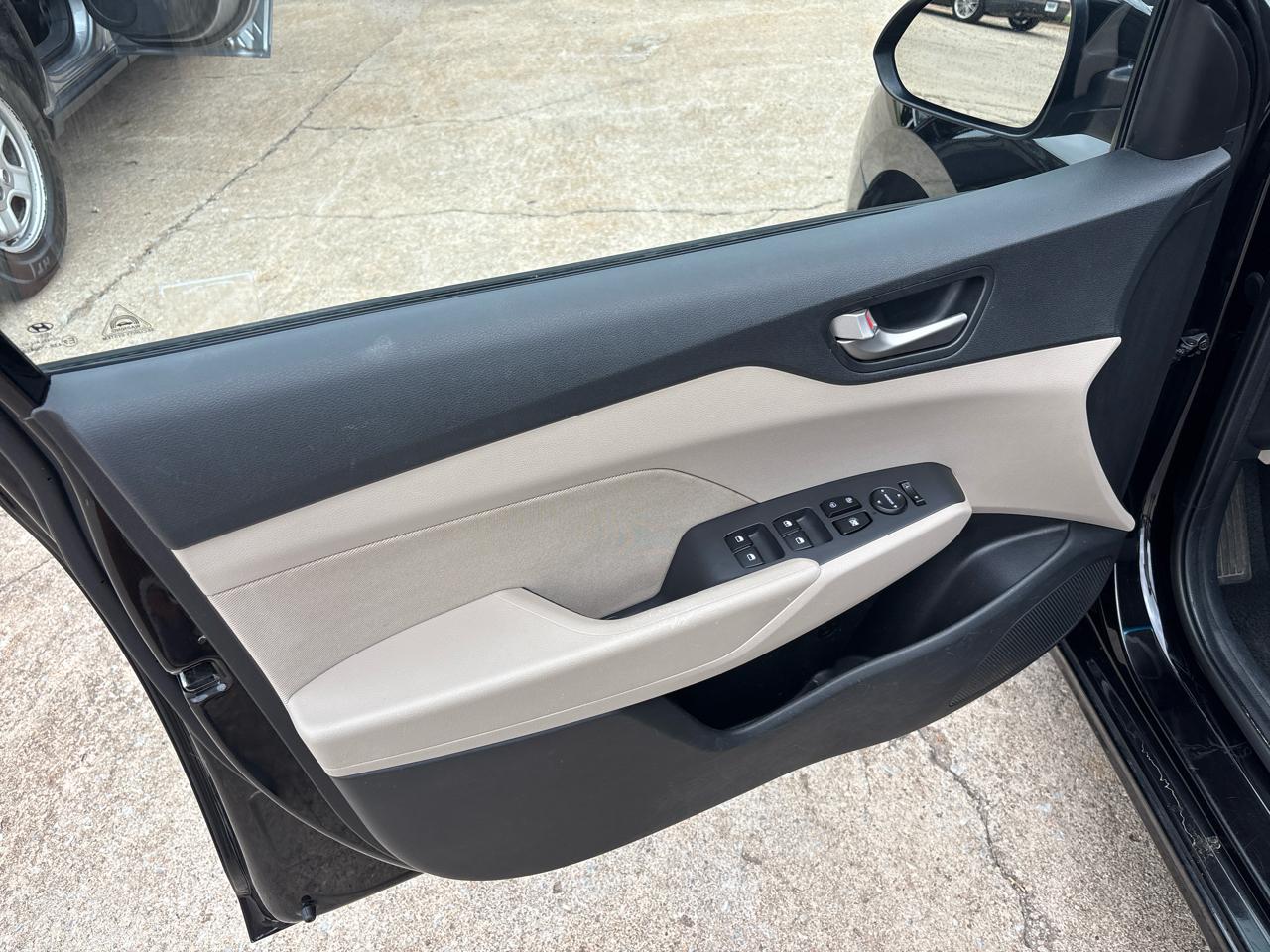 Hyundai Accent SE 4-Door 6A 2019