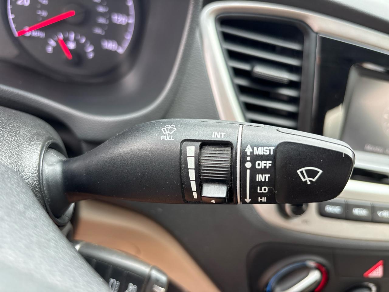 Hyundai Accent SE 4-Door 6A 2019