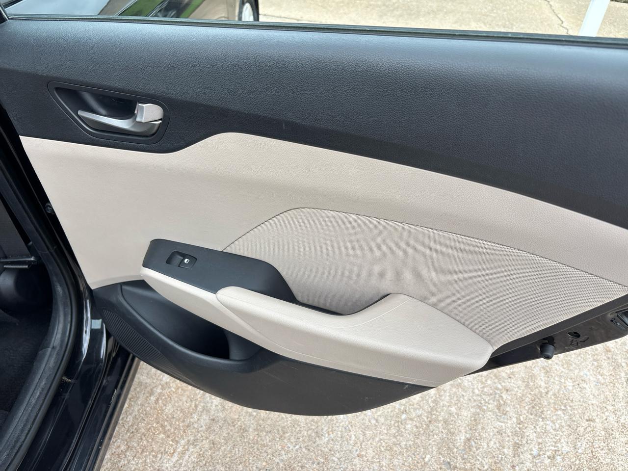 Hyundai Accent SE 4-Door 6A 2019