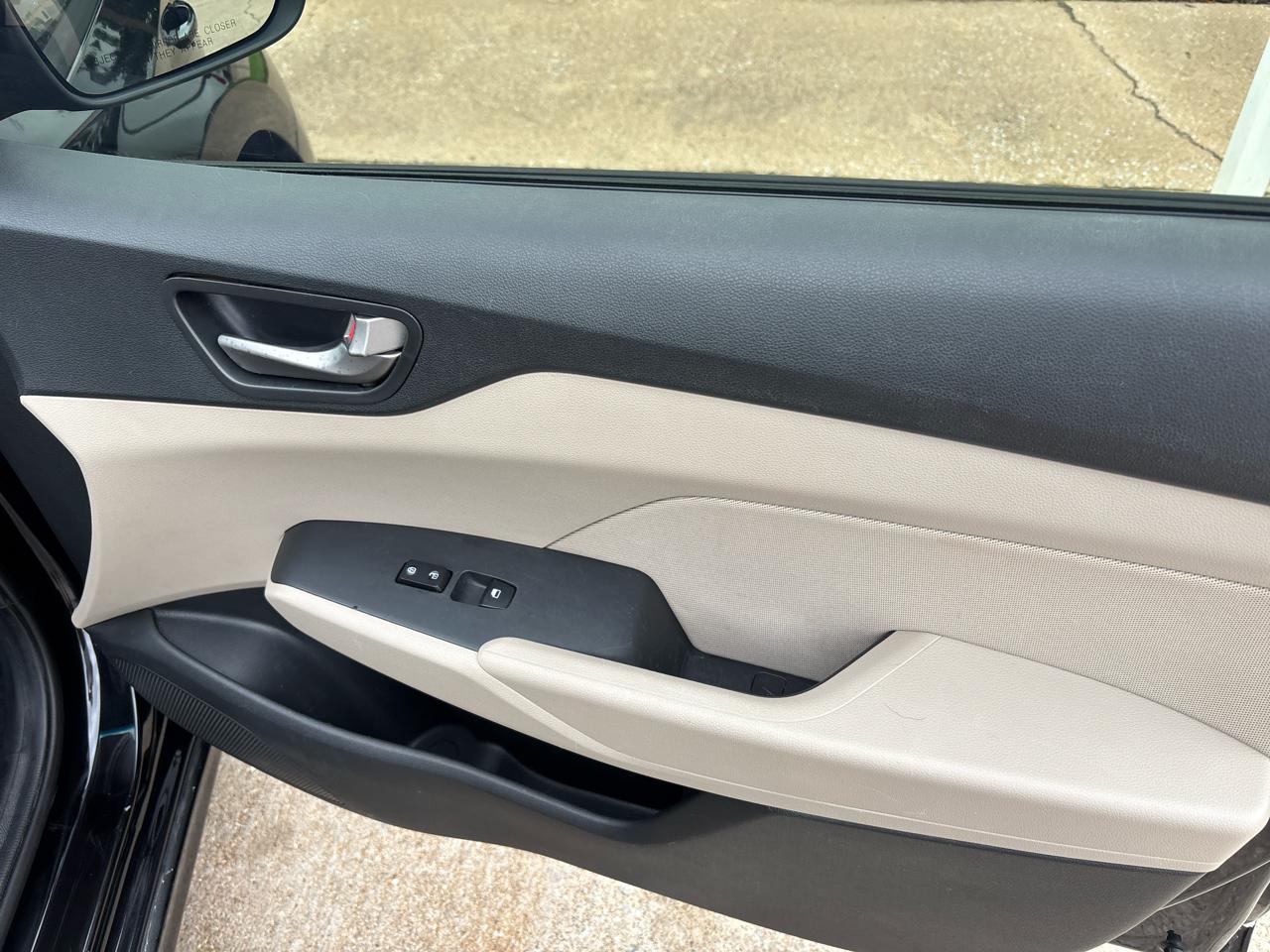 Hyundai Accent SE 4-Door 6A 2019