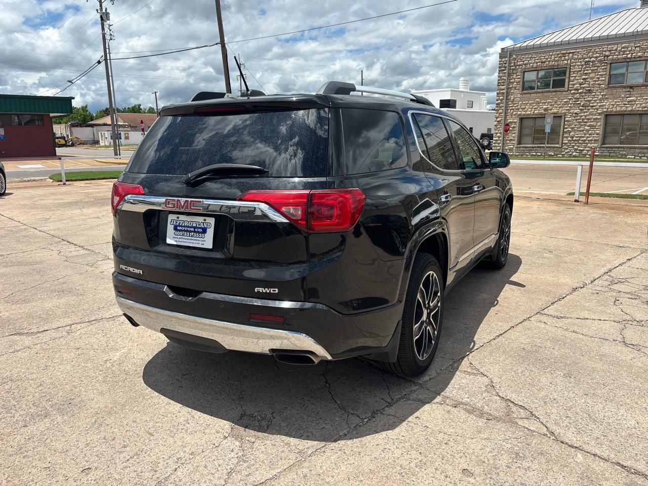 GMC Acadia Denali AWD 2017