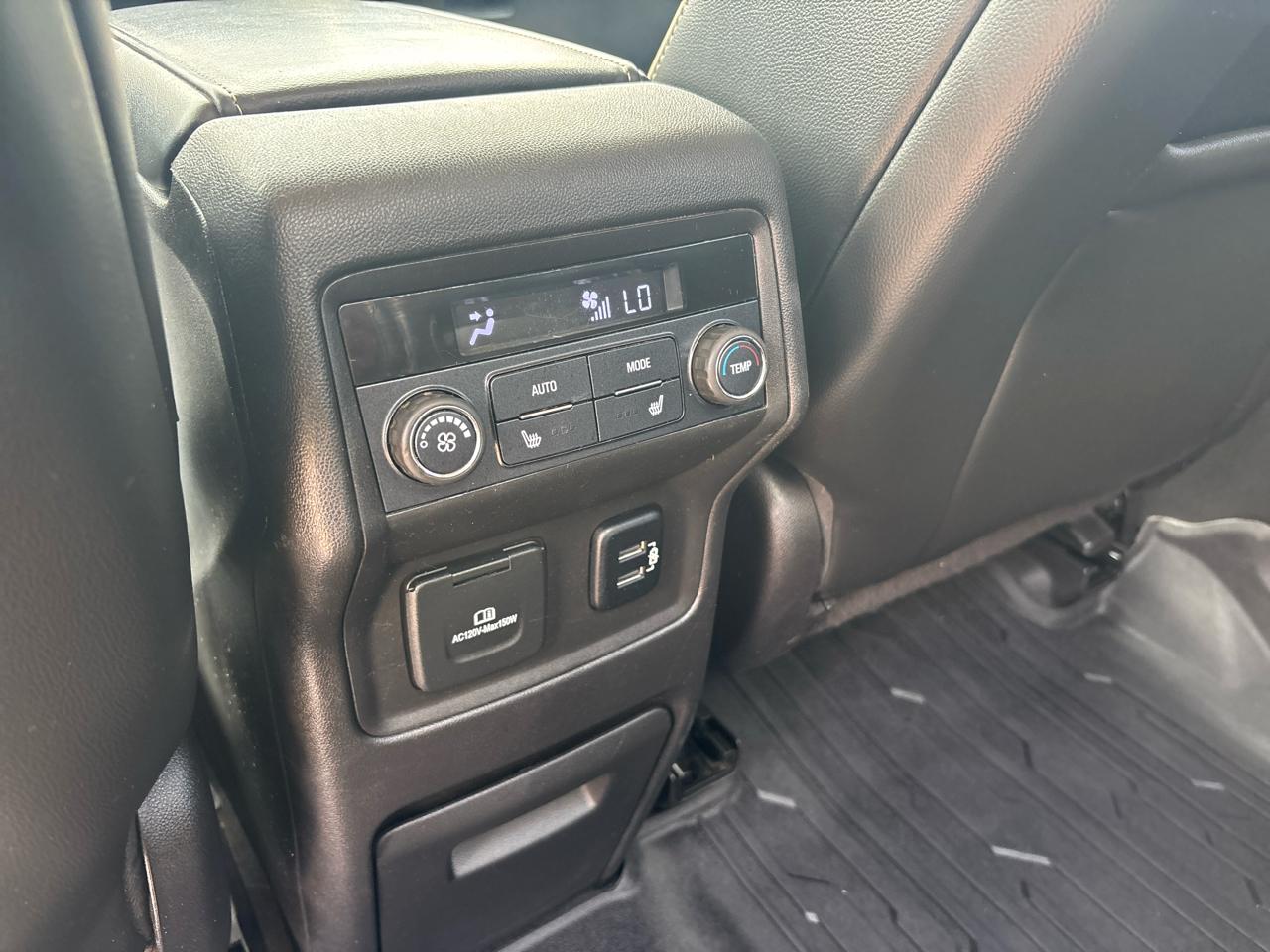 GMC Acadia Denali AWD 2017