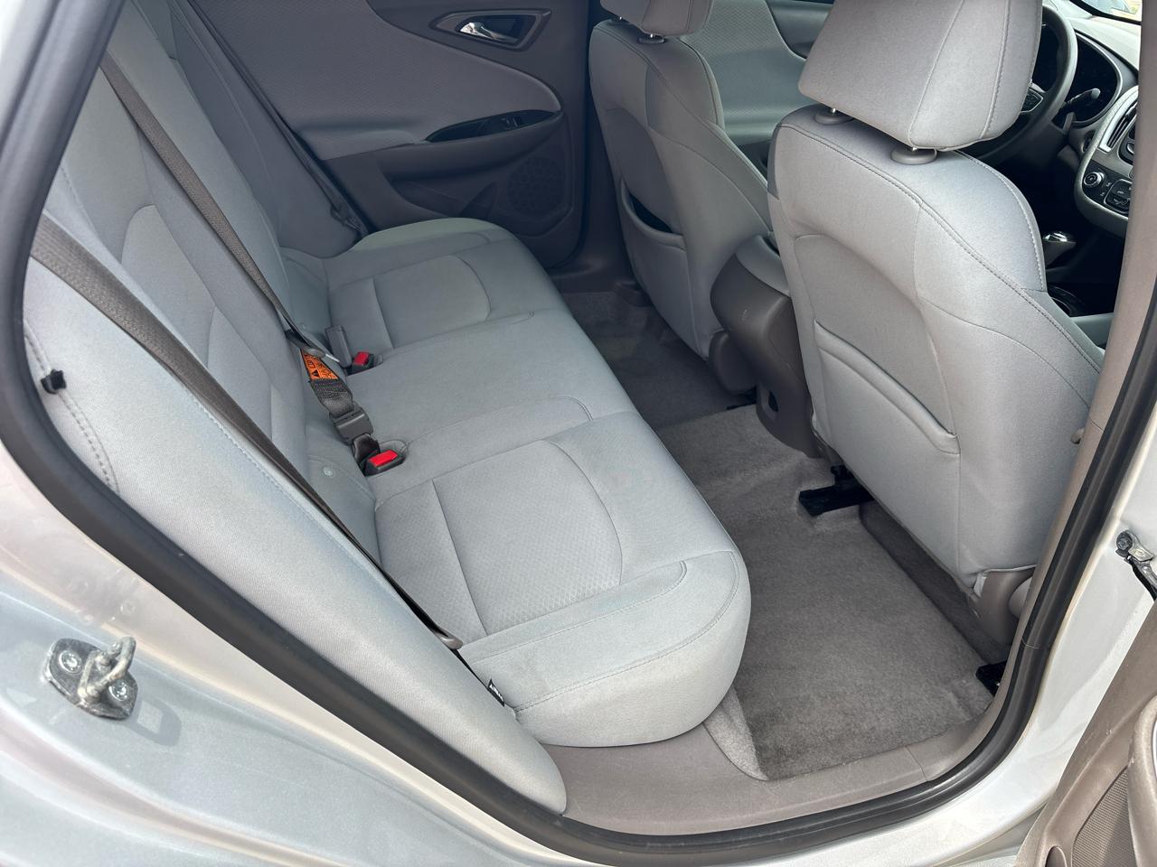 Chevrolet Malibu 4dr Sdn LS 2019