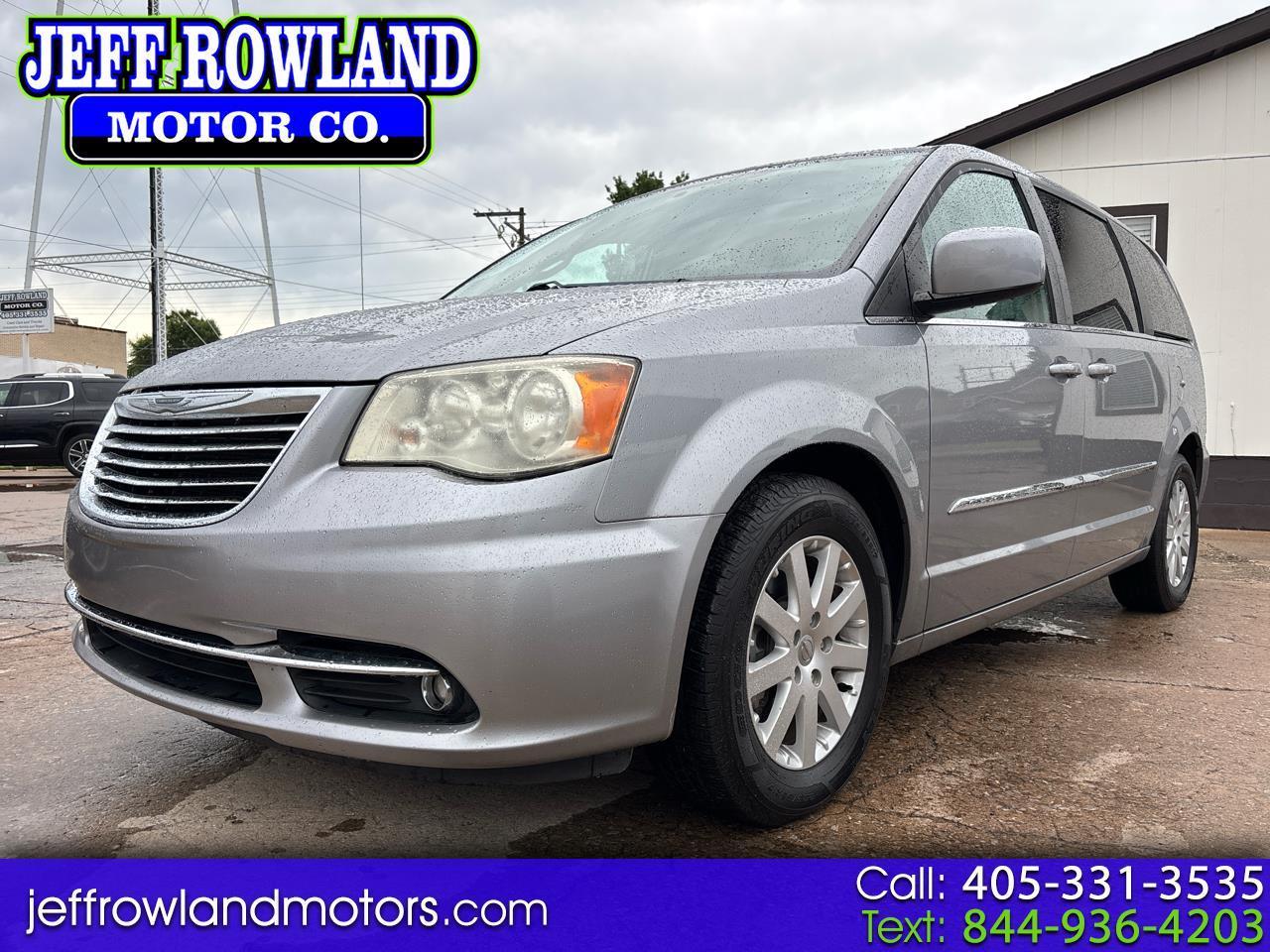 2013 Chrysler Town & Country Touring