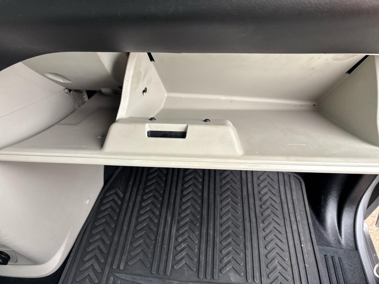 Chrysler Town & Country Touring 2013