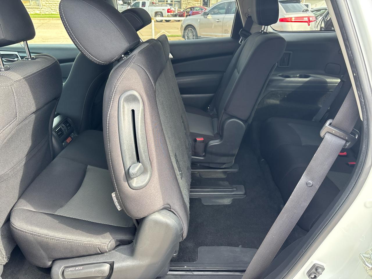 Nissan Pathfinder SV 2019