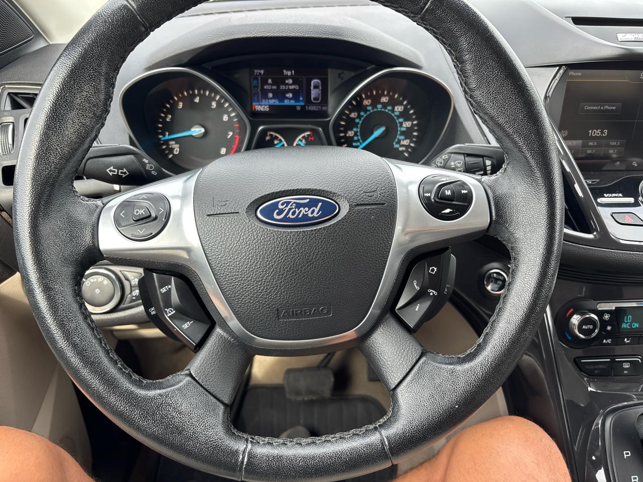 Ford Escape Titanium 4WD 2014