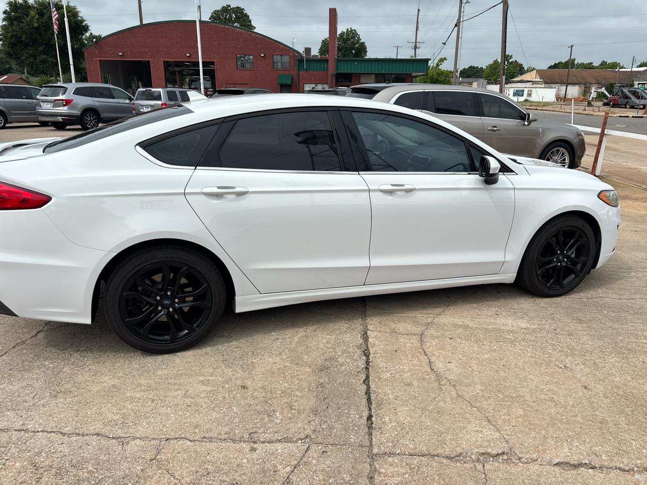 Ford Fusion SE 2019