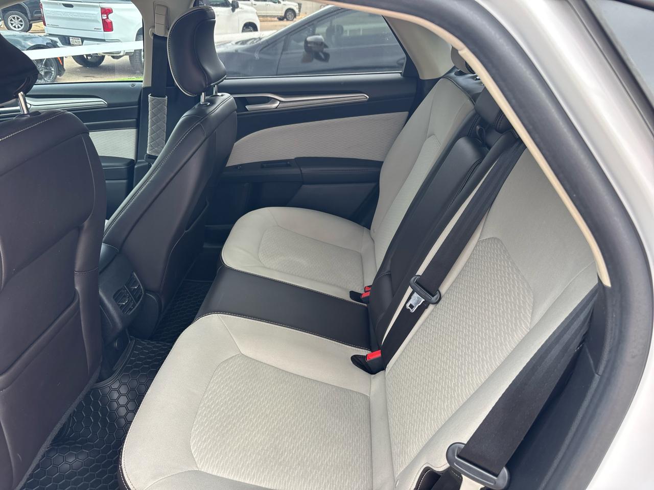Ford Fusion SE 2019