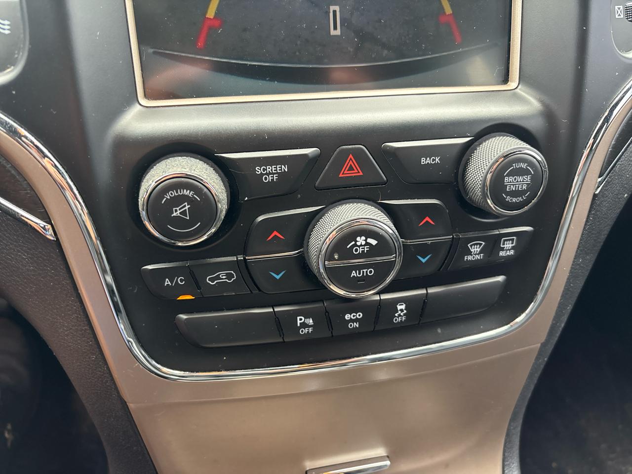 Jeep Grand Cherokee Limited 2WD 2015