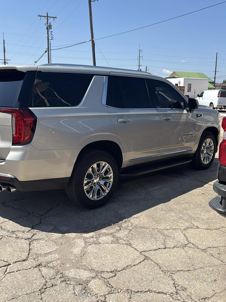2021 GMC Yukon Denali - Photo 8