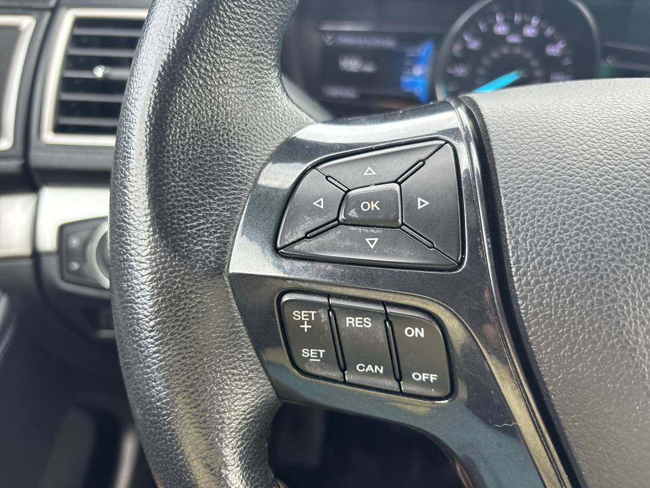 Ford Explorer XLT 4WD 2017