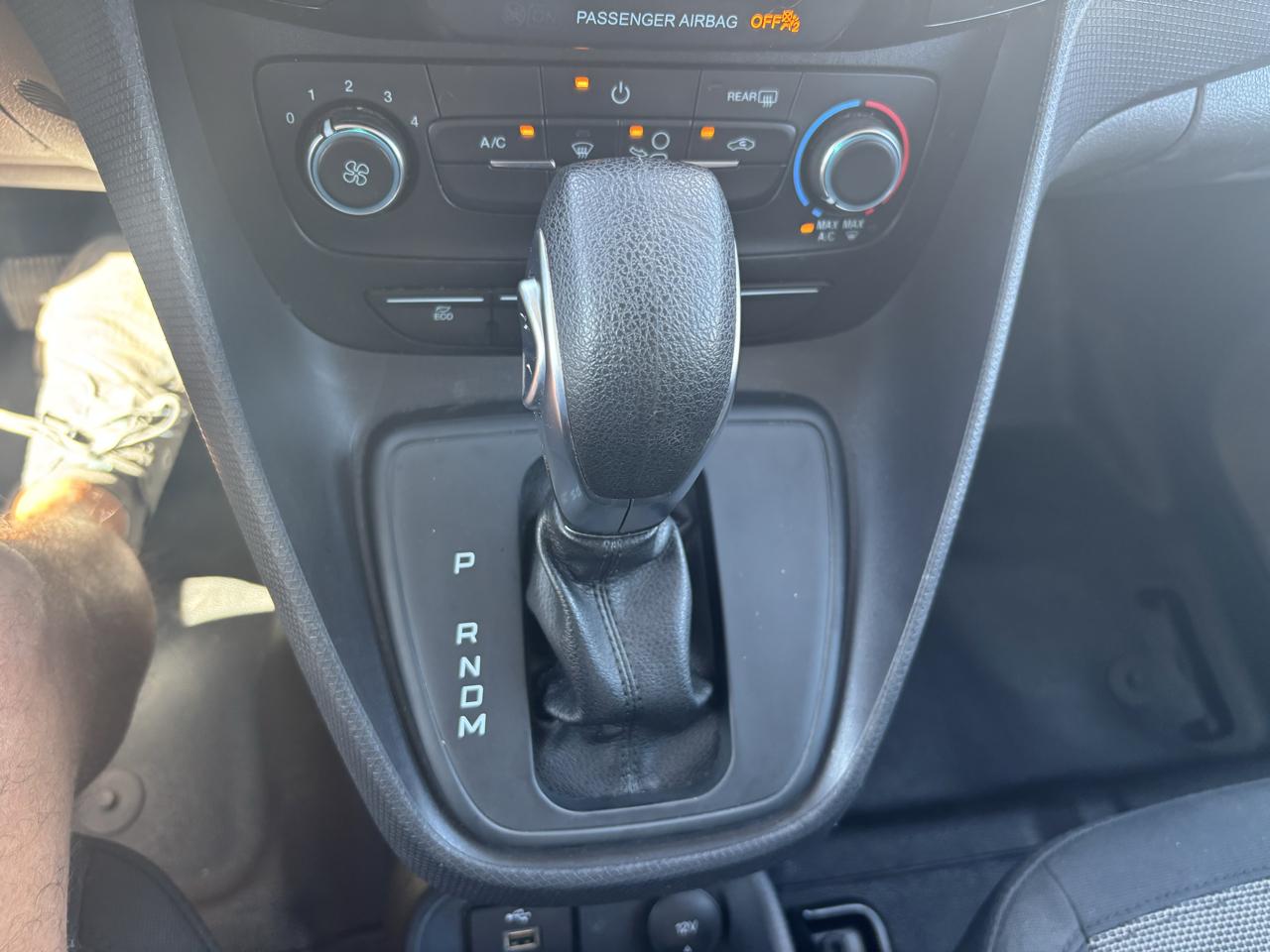 Ford Transit Connect Cargo Van XL LWB 2022