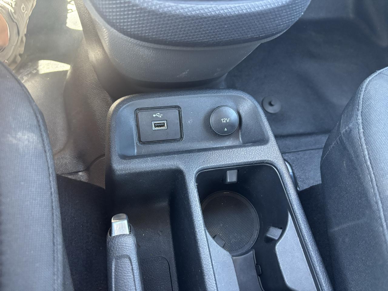 Ford Transit Connect Cargo Van XL LWB 2022