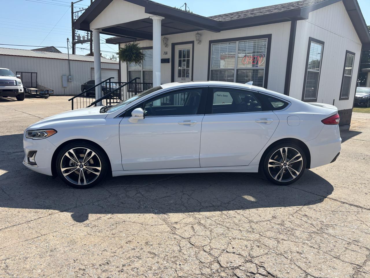Ford Fusion Titanium AWD 2020