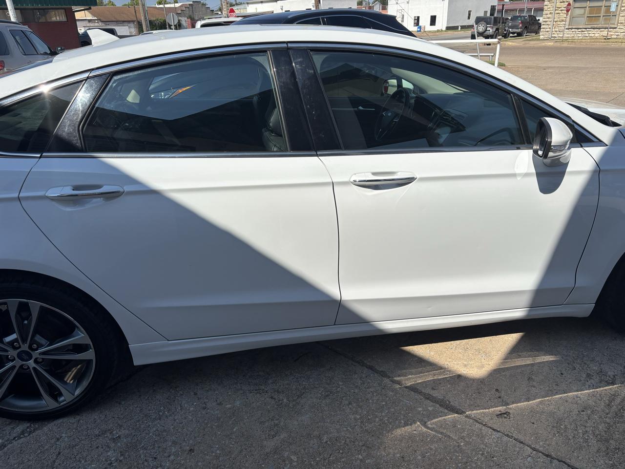 Ford Fusion Titanium AWD 2020