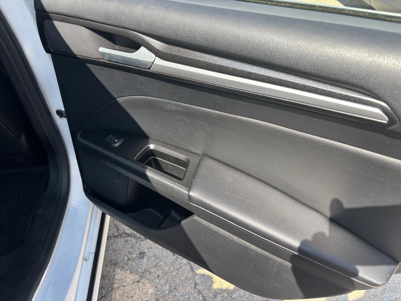 Ford Fusion Titanium AWD 2020