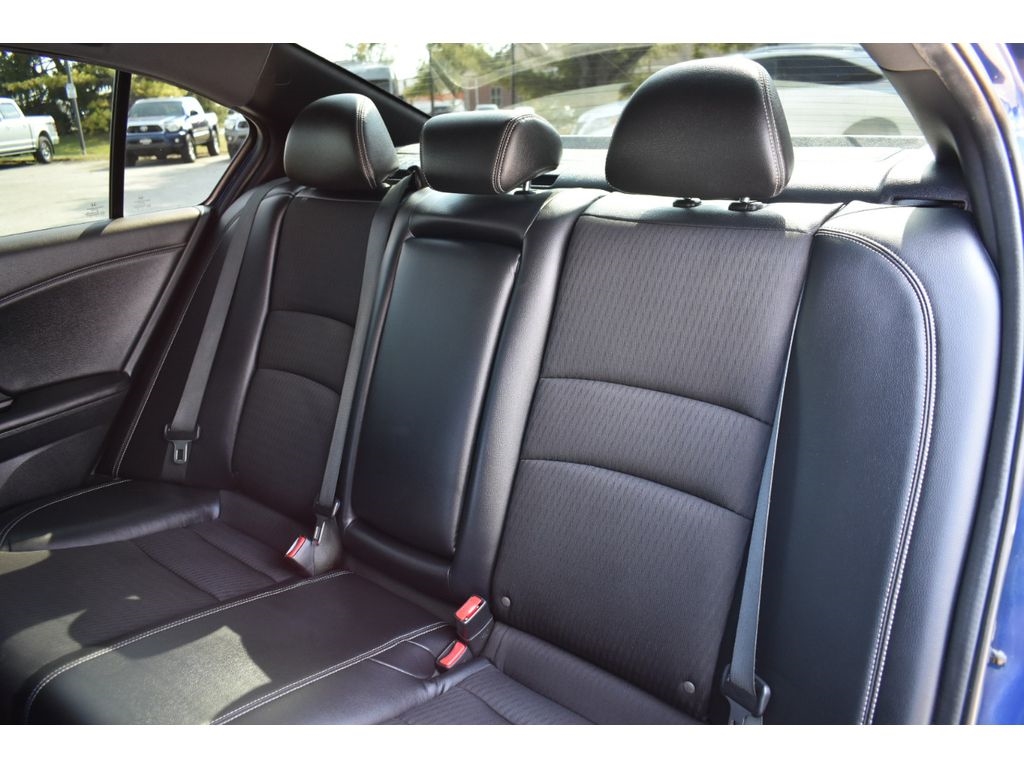 Honda Accord Sport Sedan AT 2016 Honda Accord Sport Sedan AT 2016