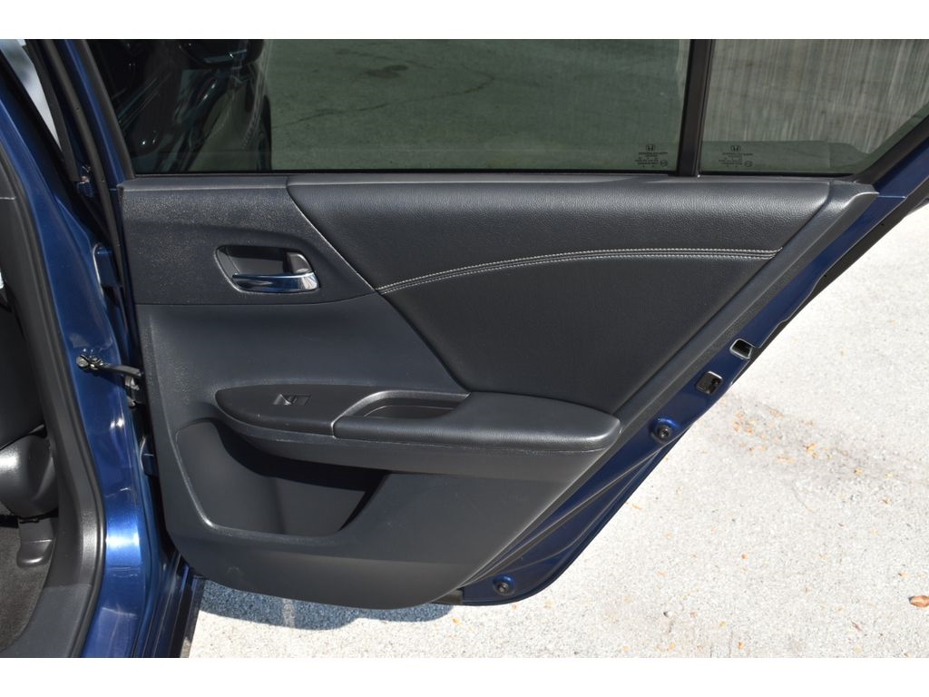 Honda Accord Sport Sedan AT 2016 Honda Accord Sport Sedan AT 2016