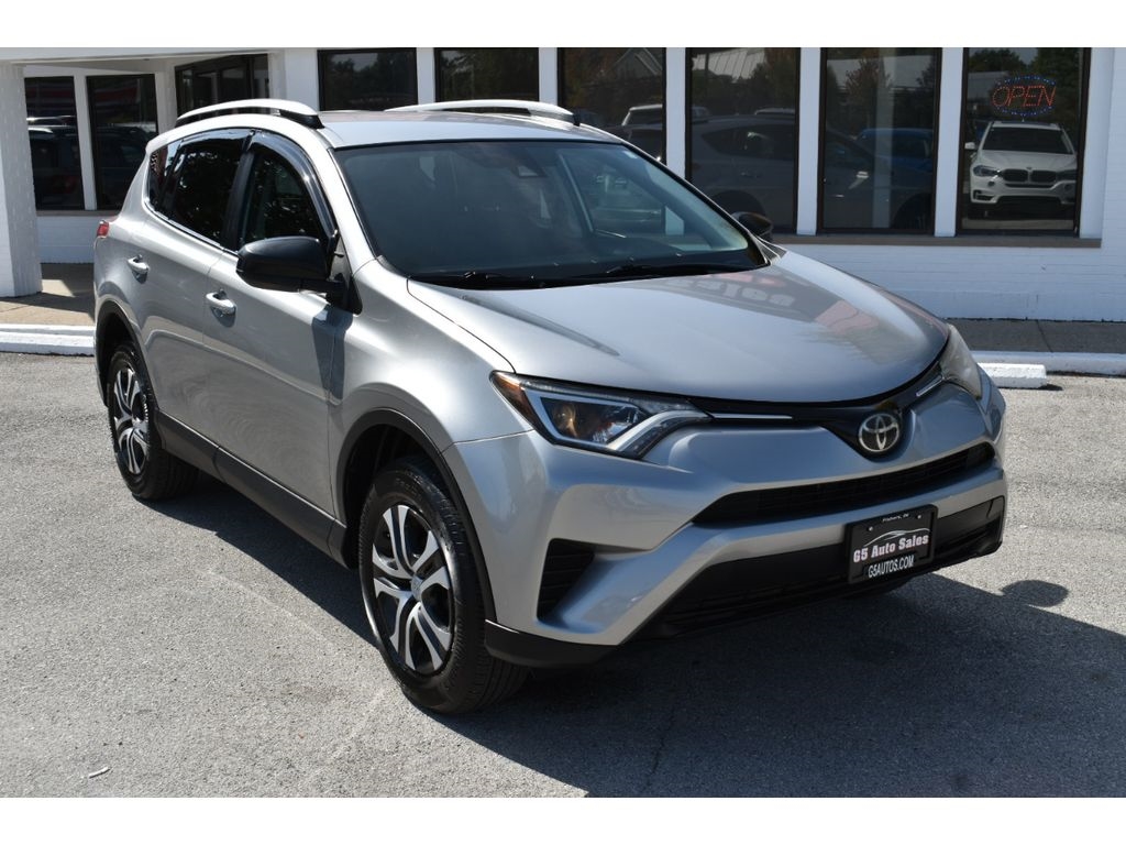 Toyota RAV4 LE AWD 2017 Toyota RAV4 LE AWD 2017