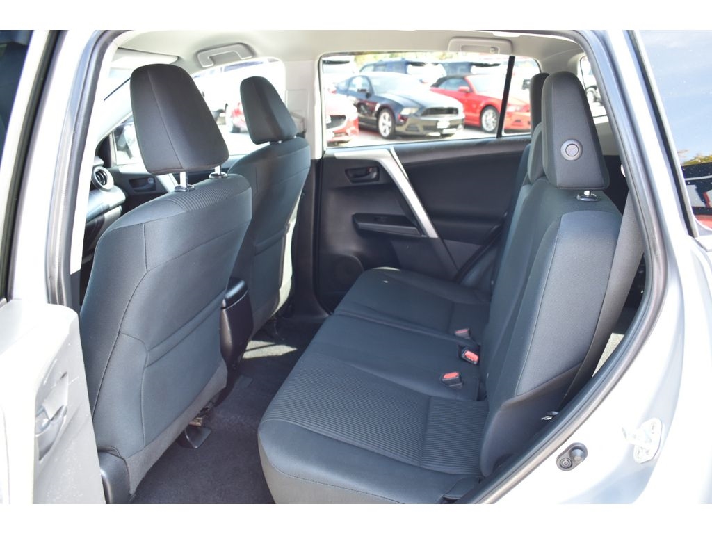 Toyota RAV4 LE AWD 2017 Toyota RAV4 LE AWD 2017