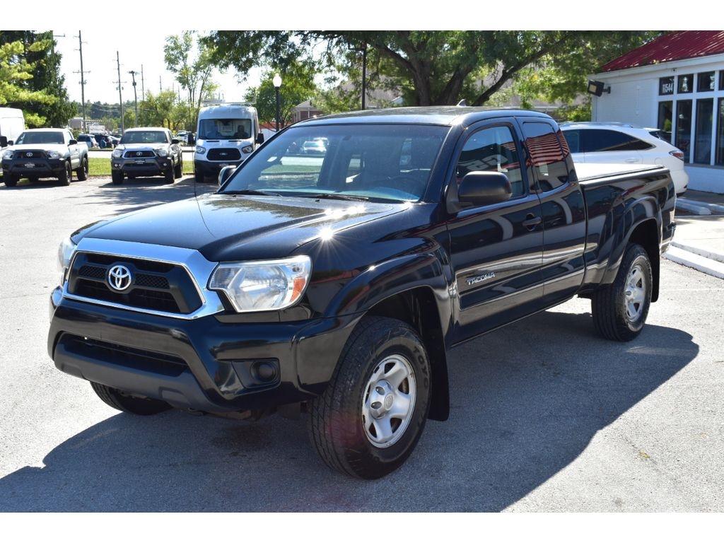 2014 Toyota Tacoma Base 4x4 photo 9