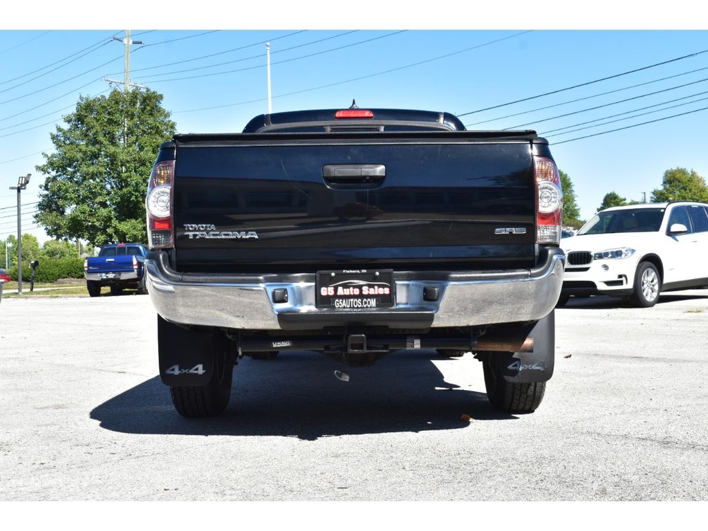 2014 Toyota Tacoma Base 4x4 photo 18