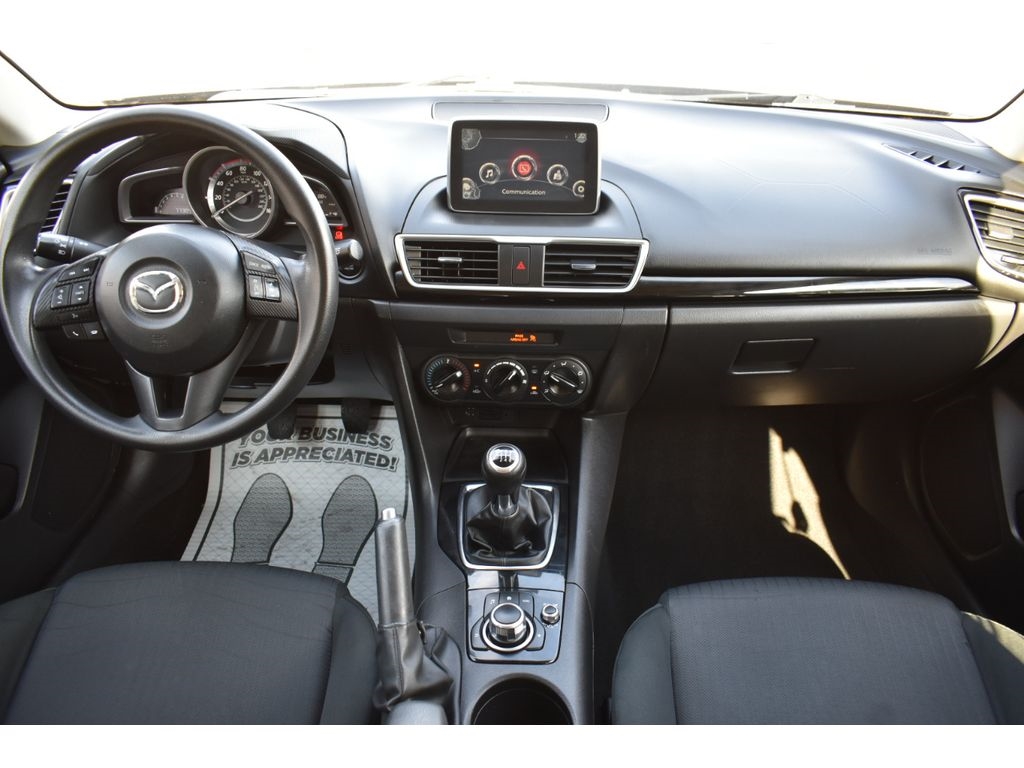 2015 Mazda Mazda3 i Sport photo 5