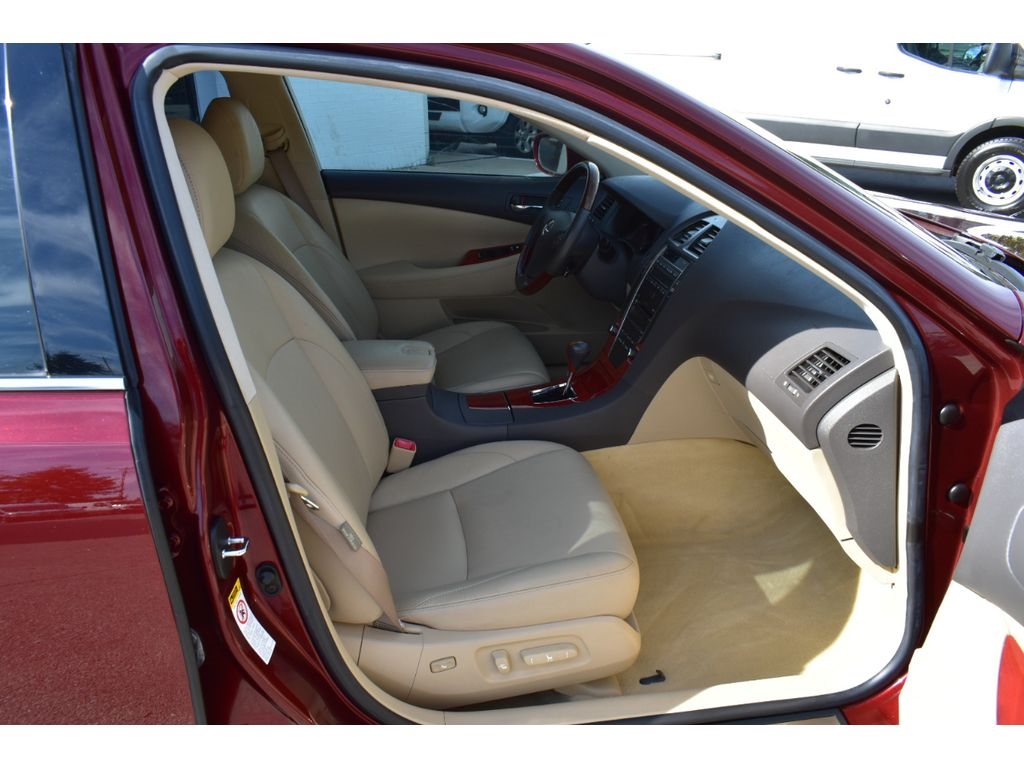 2008 Lexus ES 350 photo 24