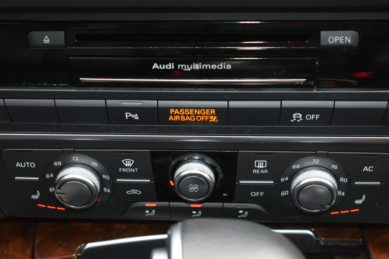 Audi A6 2.0T Premium Plus quattro 2013 Audi A6 2.0T Premium Plus quattro 2013
