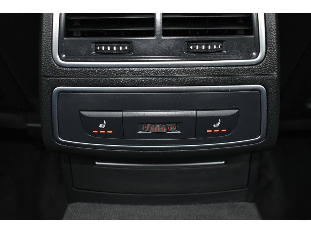 Audi A6 2.0T Premium Plus quattro 2013 Audi A6 2.0T Premium Plus quattro 2013