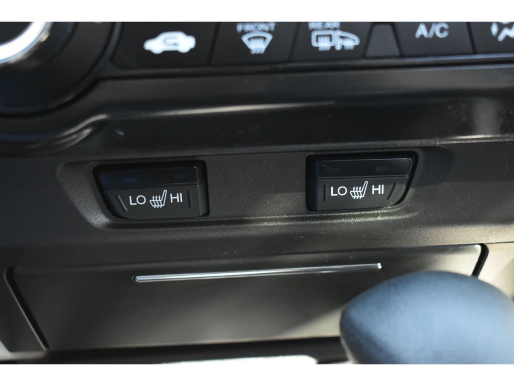 Honda Civic EX-L Sedan 5-Speed AT 2013