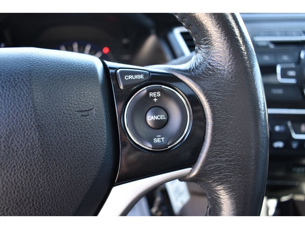 Honda Civic EX-L Sedan 5-Speed AT 2013