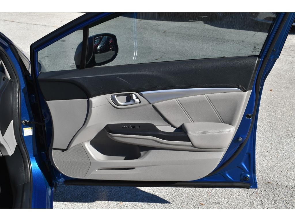 Honda Civic EX-L Sedan 5-Speed AT 2013