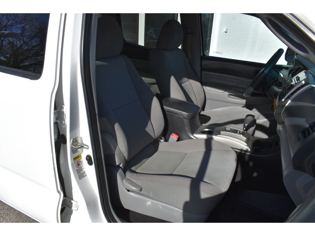 Toyota Tacoma Double Cab Long Bed V6 Auto 4WD 2012