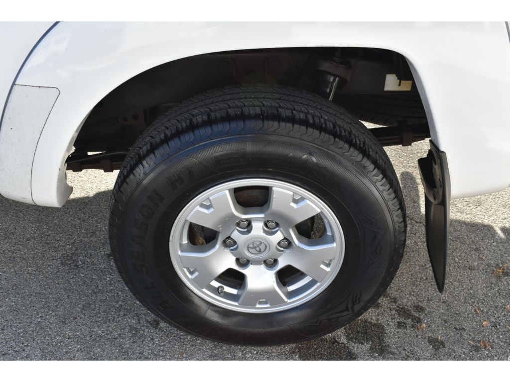 Toyota Tacoma Double Cab Long Bed V6 Auto 4WD 2012