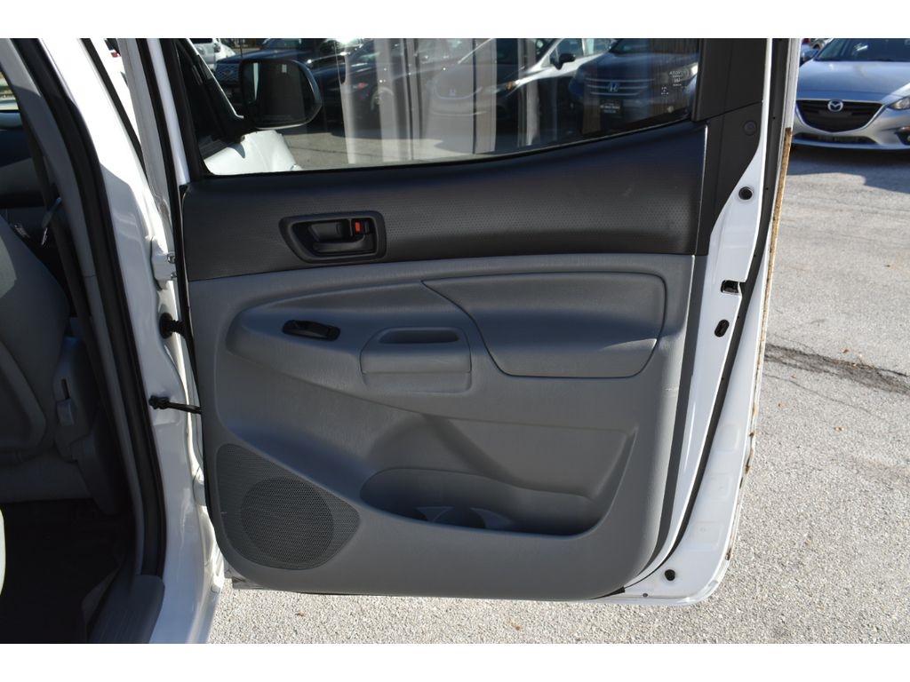 Toyota Tacoma Double Cab Long Bed V6 Auto 4WD 2012